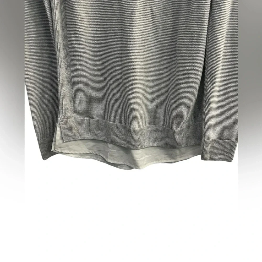 Hilary Radley Size Medium Layered Look Light Gray Sweater Academia Preppy Y2K - Picture 7 of 7